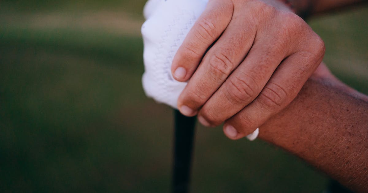 Best Pickleball Gloves 2026: Top 5 Grip Gloves for Better Control