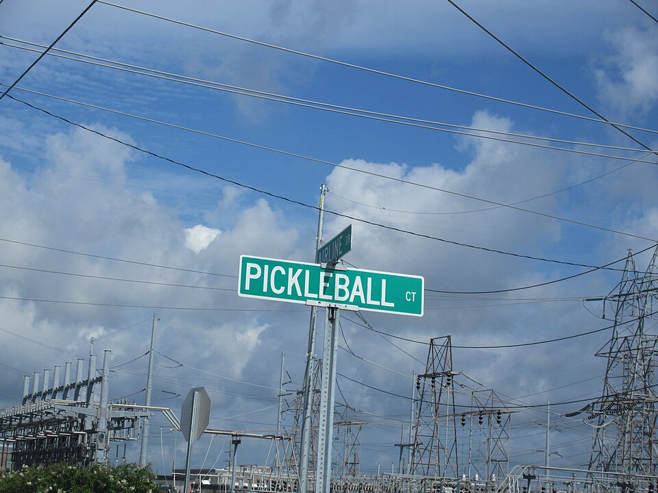 Outdoor pickleball in Lincoln, Nebraska