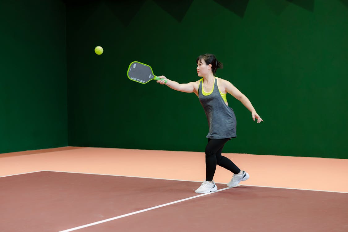 Pickleball Courts in Des Moines, Iowa: Where to Play + Local Tips