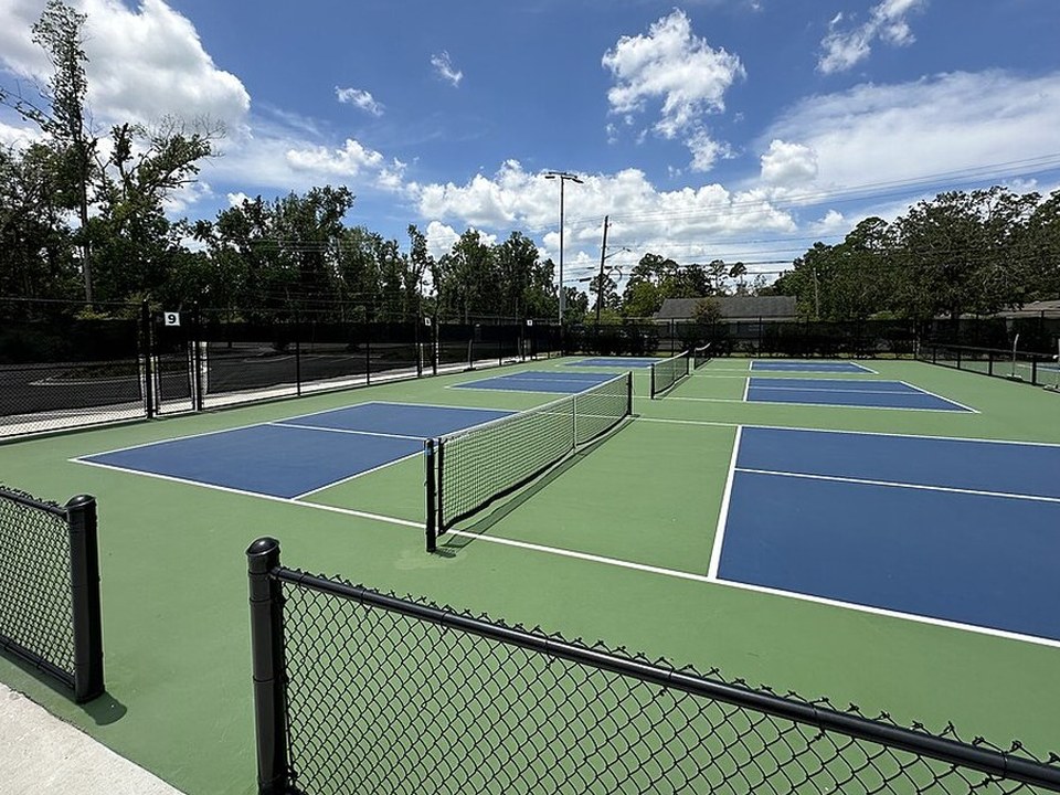 Pickleball Courts in Miami, Florida: Sun, Speed, and Year-Round Play