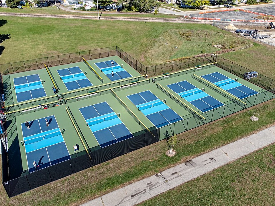 Pickleball Courts in Port St. Lucie, Florida: Best Places to Play + Local Tips